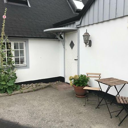 Bed & Breakfast Hoellviken Exterior foto