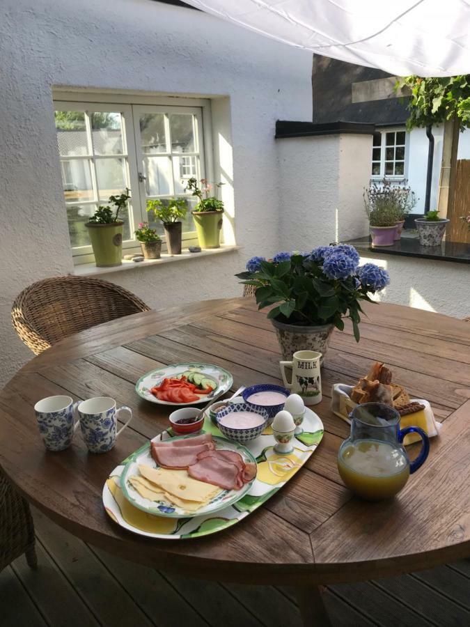 Bed & Breakfast Hoellviken Exterior foto